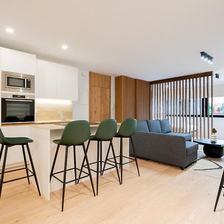 Apartamento Reformado Para 6 Personas En Plena Gran Via Alquiler Temporal Madrid Esterno foto
